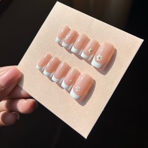 Press on nails✨💅🏼